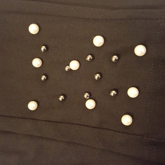 💕LAST 1! Black Pearl Detail Jeggings - Picture 3 of 4